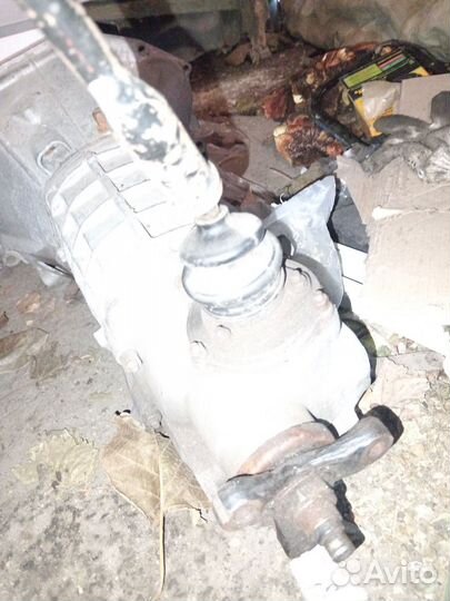 Продам коробку на ниву