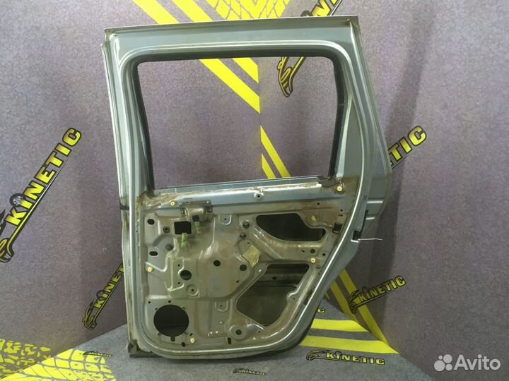 Дверь задняя правая Duster Дастер дорестайлинга
