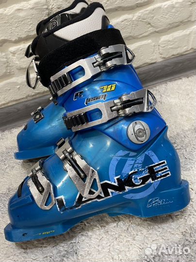 Горнолыжные ботинки