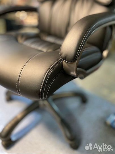 Компьютерное кресло