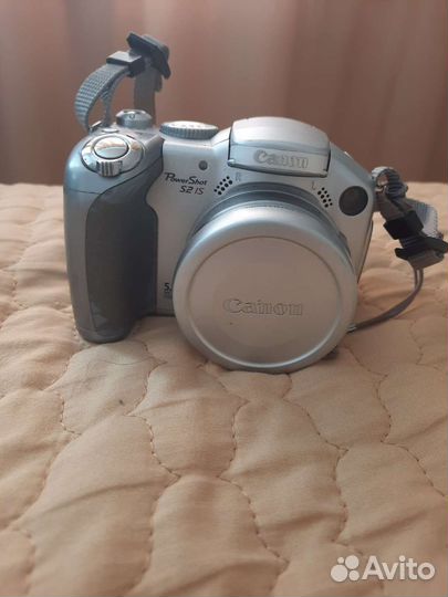 Компактный фотоаппарат canon