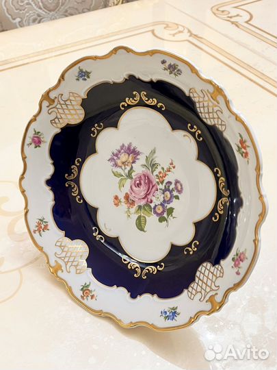 Фруктовница на ножке