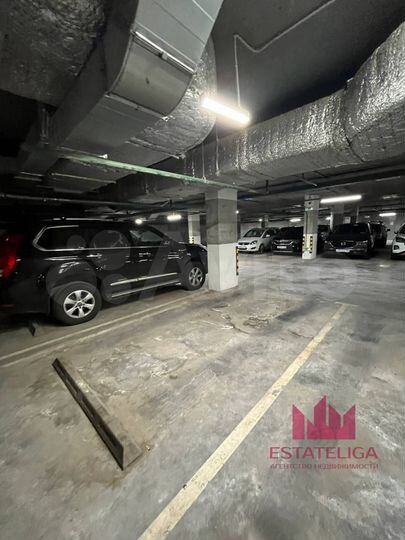 Машиноместо, 14 м²