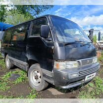 Nissan Caravan 2.7 AT, 1988, 355 555 км, с пробегом, цена 230 000 руб.