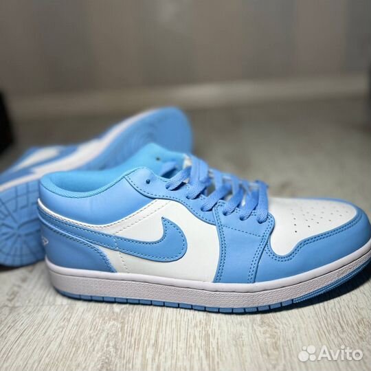 Кроссовки Nike Air Jordan 1 Low unc