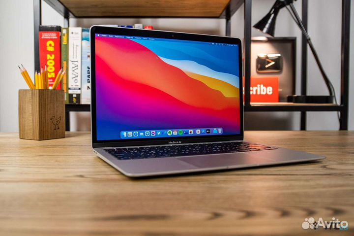 Apple MacBook Air 2020 на чипе Apple M1 256