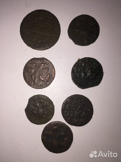 Монеты полушки копейка Петра1 времени