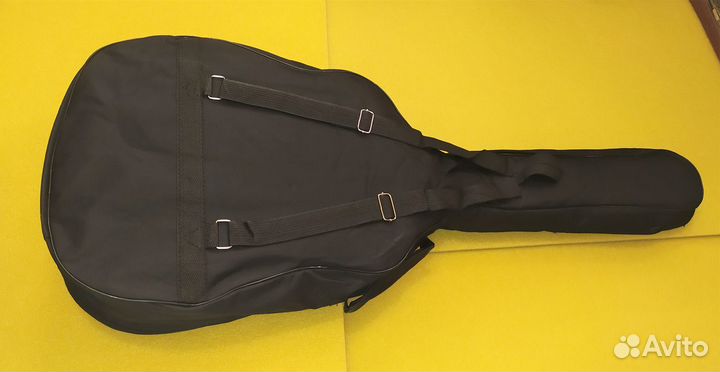 Гитарный чехол и принадлежности Fender, Savarez