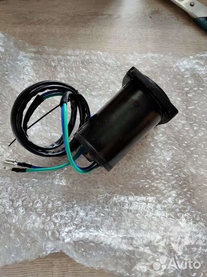 Мотор гидроподъемника Honda 40-50