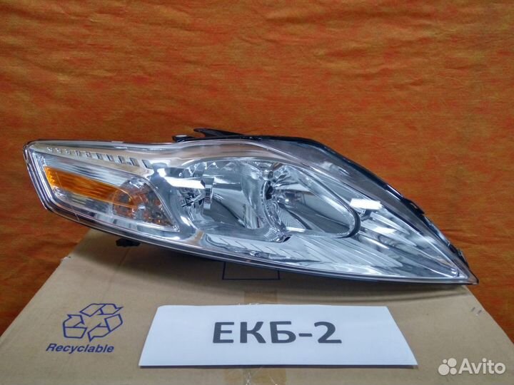 Фара правая Ford Mondeo 4 2006-2014