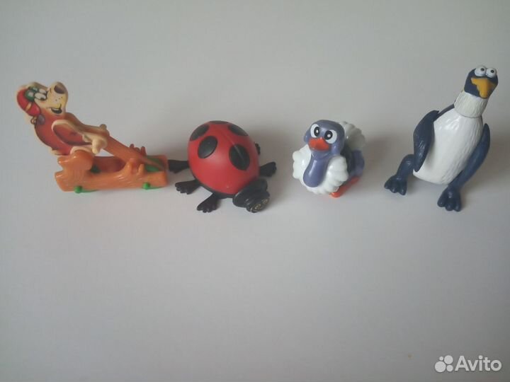 Игрушки из киндер сюрприза 90-х