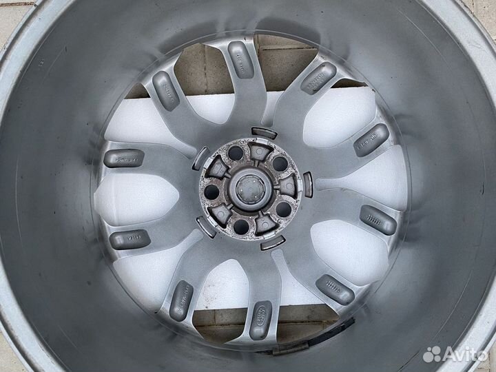 Оригинал комплект Land Rover Range Rover R22