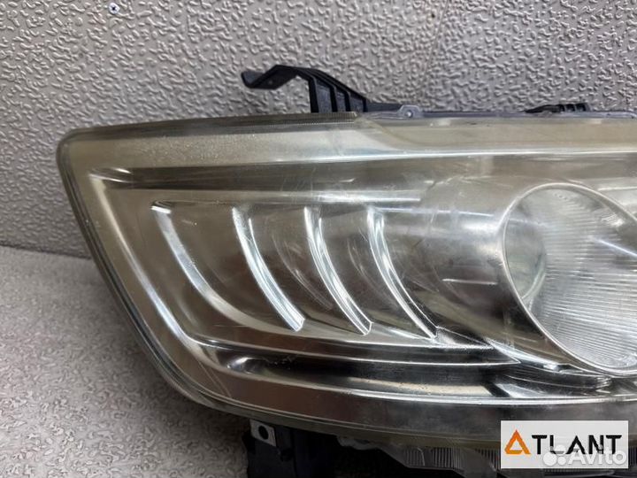 Фара передняя правая nissan serena