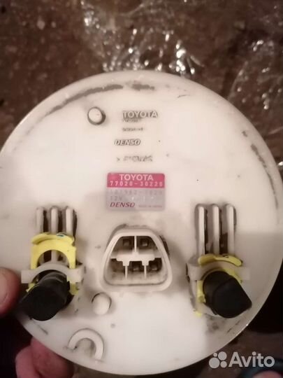 Lexus GS бензонасос в сборе