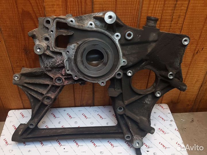 Кронштейн Мерседес ом651 2018г