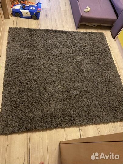 Ковер с длинным ворсом