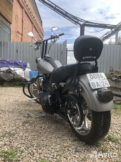 Harley-Davidson street bob