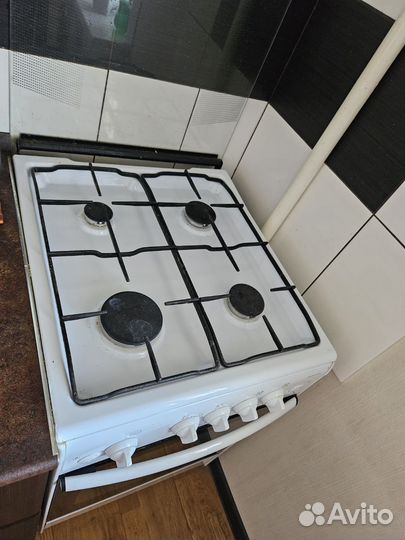 Газовая плита Darina б/у
