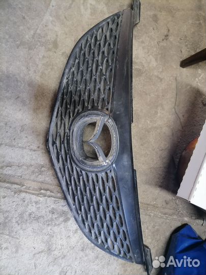 Решетка радиатора mazda 3