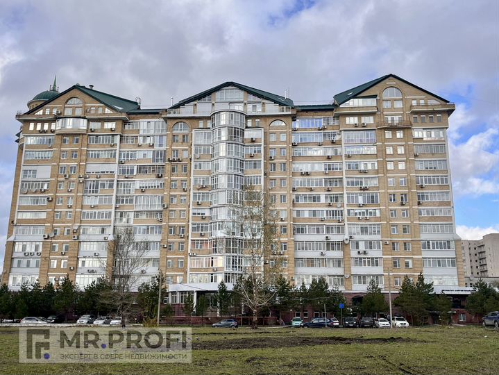 3-к. квартира, 106,5 м², 11/13 эт.