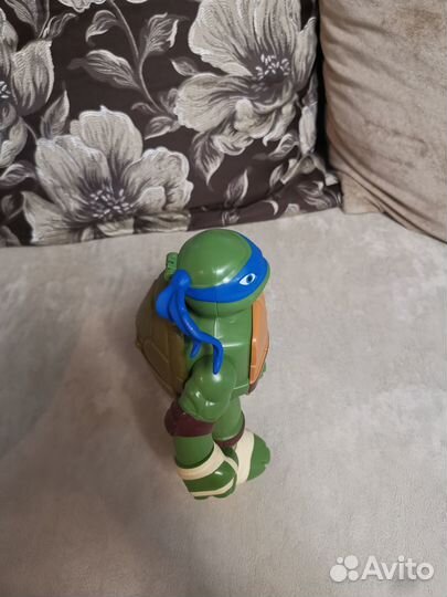 Игрушка черепашка ниндзя