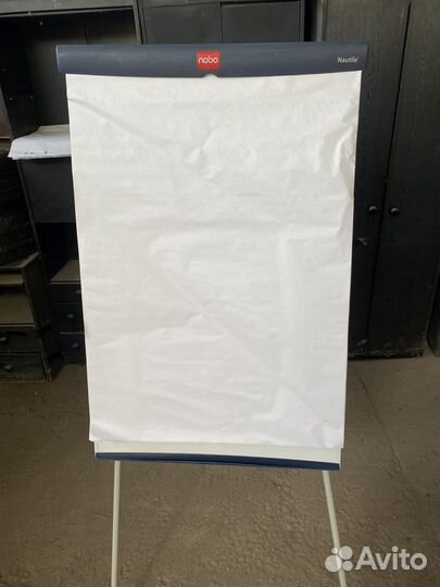 Флипчарт на треноге nobo