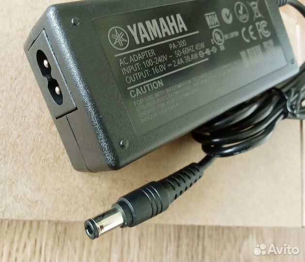 Блок питания Yamaha PSR-EW410 (PA-300C)