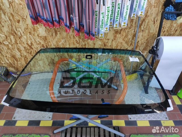 Лобовое стекло Mini Cooper R56 полный обогрев