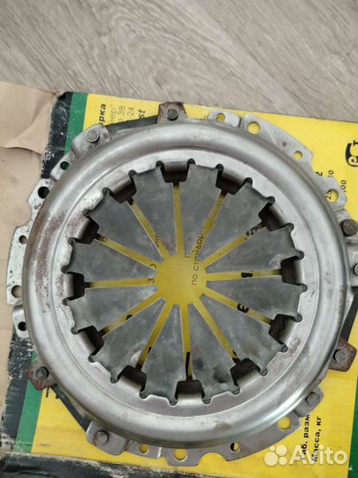 Диск сцепления нажимной