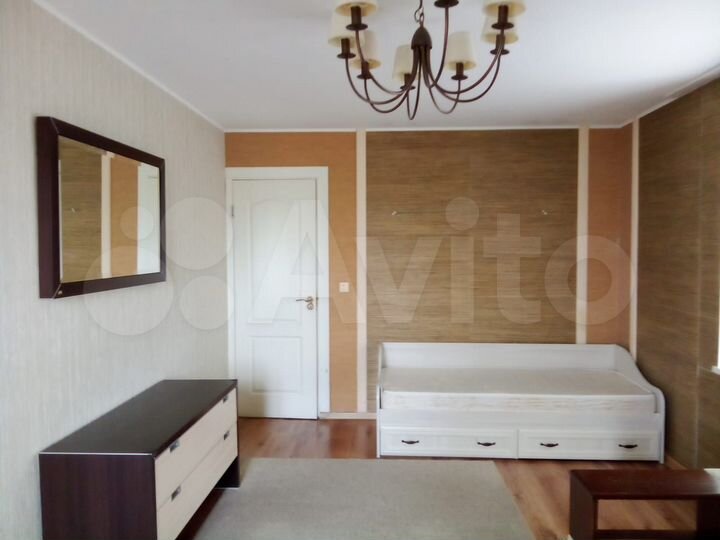 2-к. квартира, 50 м², 9/12 эт.