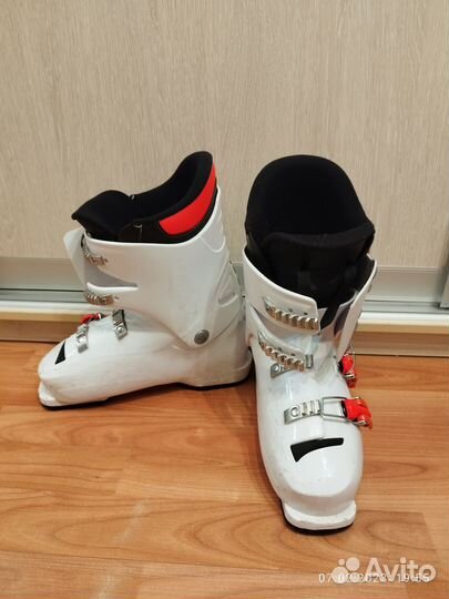 Горнолыжные ботинки 38