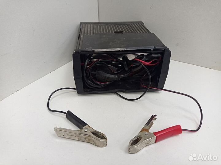 З/У для аккумулятора AVS Energy BT-6020