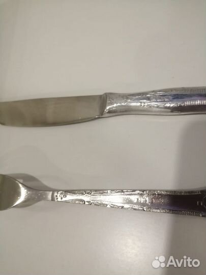 Набор классных ножей и вилок