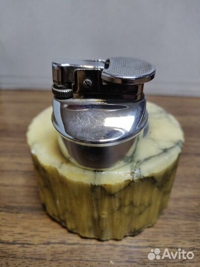 Настольня зажигалка