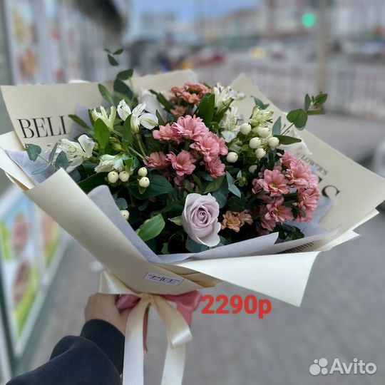 Букеты и композиции из цветов