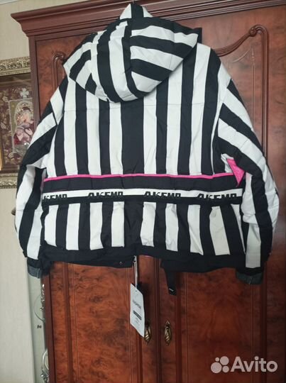 Куртка женская утепленная 48 50