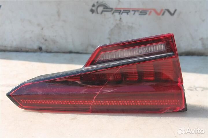 Фонарь задний левый Ауди A4 (B9)