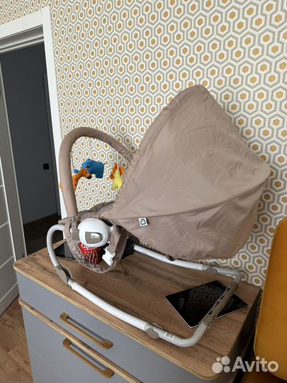 Шезлонг для новорожденных бу