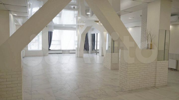 Свободного назначения, 180.8 м²