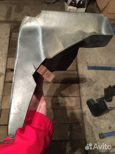 Брызговики Skyline r31 от Prince