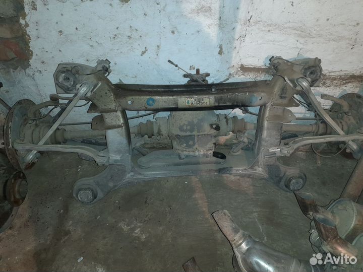 Подрамник мерседес с215 w215 w220 в сборе