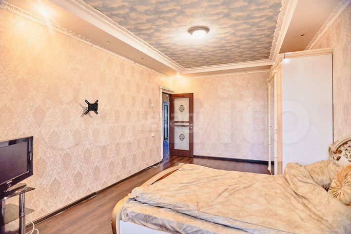 2-к. квартира, 64 м², 17/17 эт.