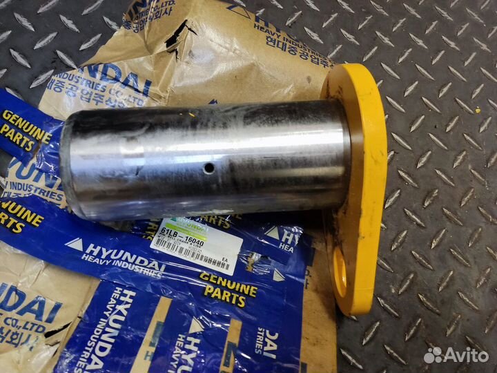 Палец 61LB-16040