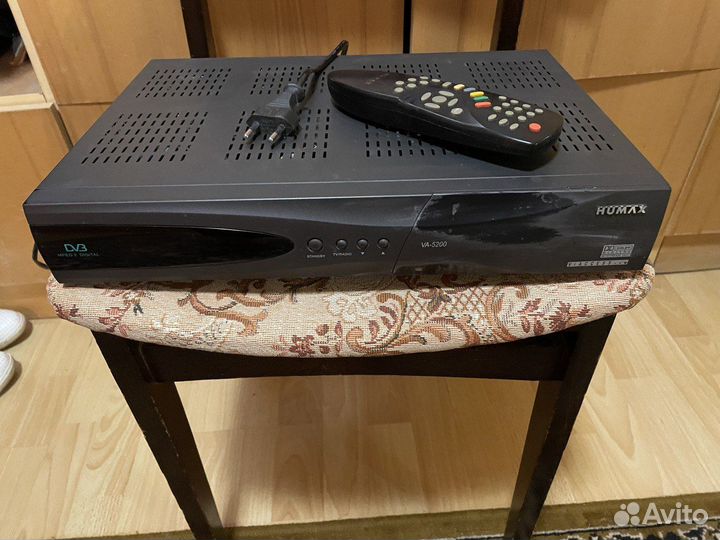 Спутниковый ресивер Humax VA-5200