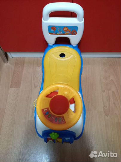 Детская машинка каталка