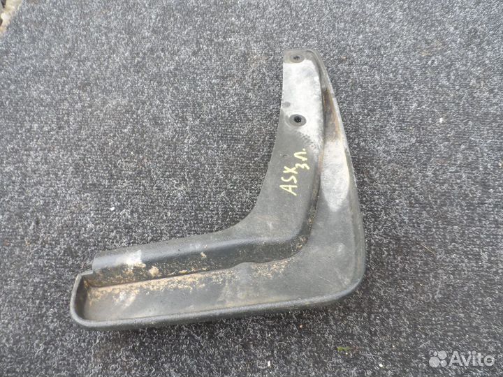 Брызговик задний левый Mitsubishi ASX 12-16