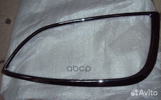 Рамка противотуманной фары 865822Y000 Hyundai-KIA