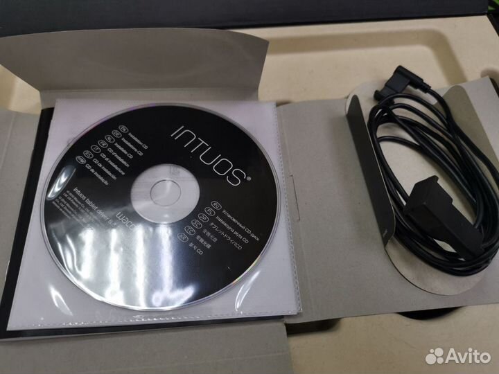 Wacom intuos 3D CTH-690/K размер Medium