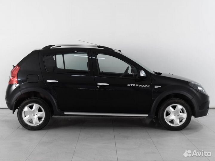 Renault Sandero Stepway 1.6 МТ, 2013, 31 347 км