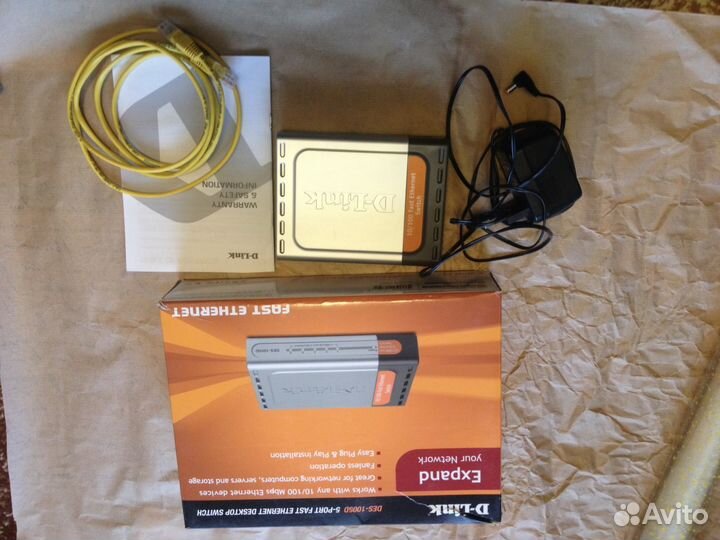 Коммутатор D-link DES-1005D